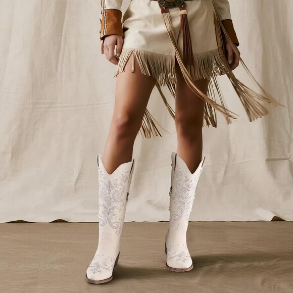 Women White Faux Leather Knee High Classic Embroidered Slip On Chunky Heel - Picture 4 of 7